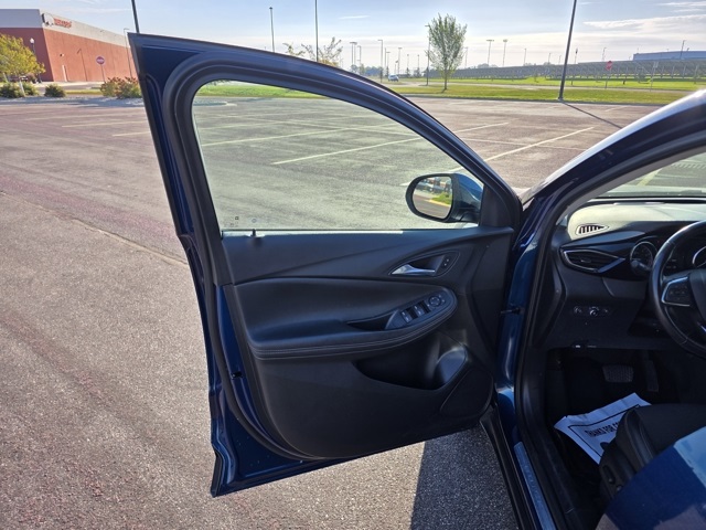 2020 Buick Encore GX AWD Select