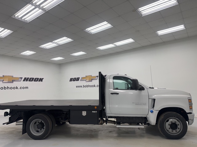 new 2024 Chevrolet Silverado MD car, priced at $57,365