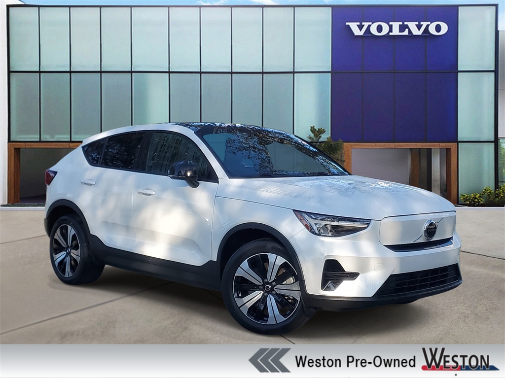 used 2023 Volvo C40 Recharge Pure Electric car, priced at $24,495