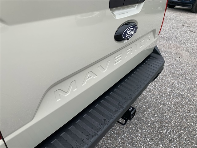 2025 Desert Sand Ford Maverick XLT FWD Truck