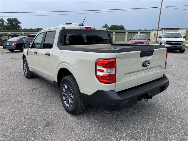 2025 Desert Sand Ford Maverick XLT FWD Truck
