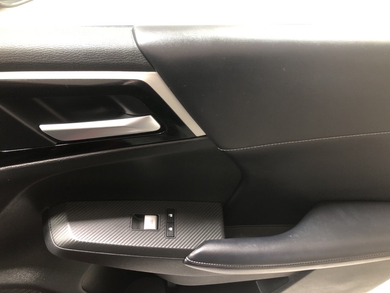 Used 2024 Mitsubishi Outlander PHEV SUV