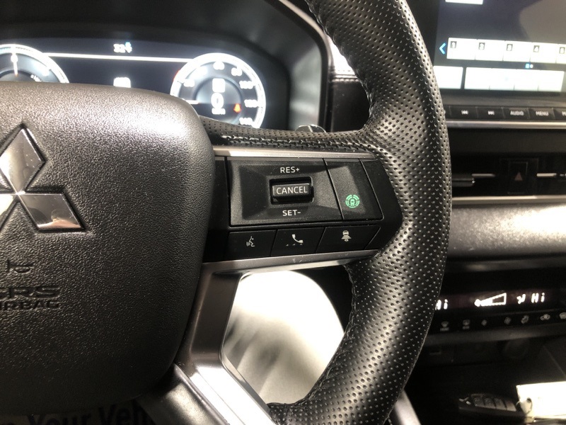 Used 2024 Mitsubishi Outlander PHEV SUV