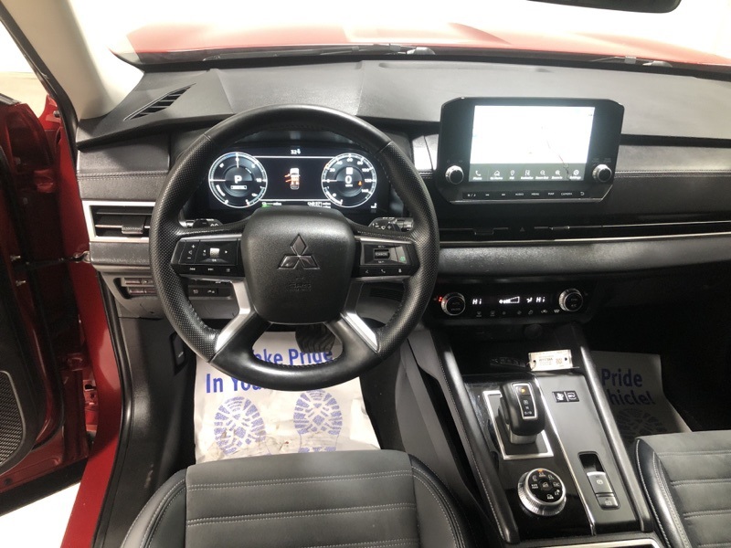 Used 2024 Mitsubishi Outlander PHEV SUV