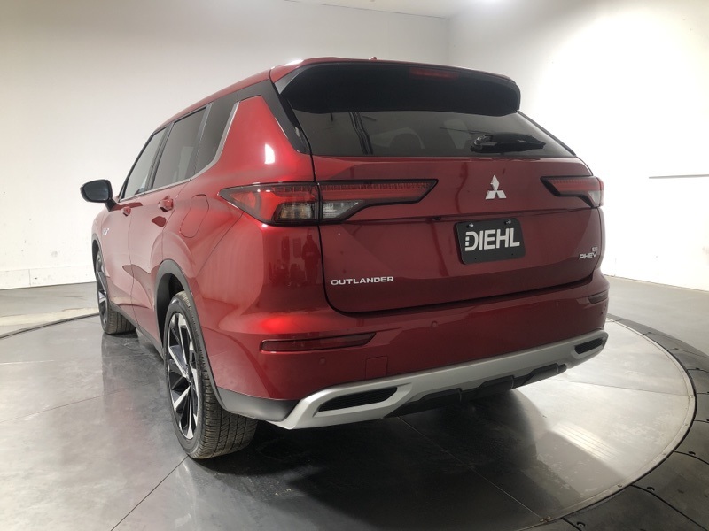 Used 2024 Mitsubishi Outlander PHEV SUV