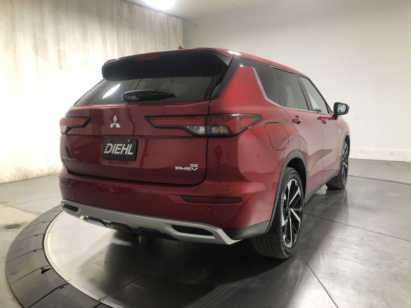 Used 2024 Mitsubishi Outlander PHEV SUV