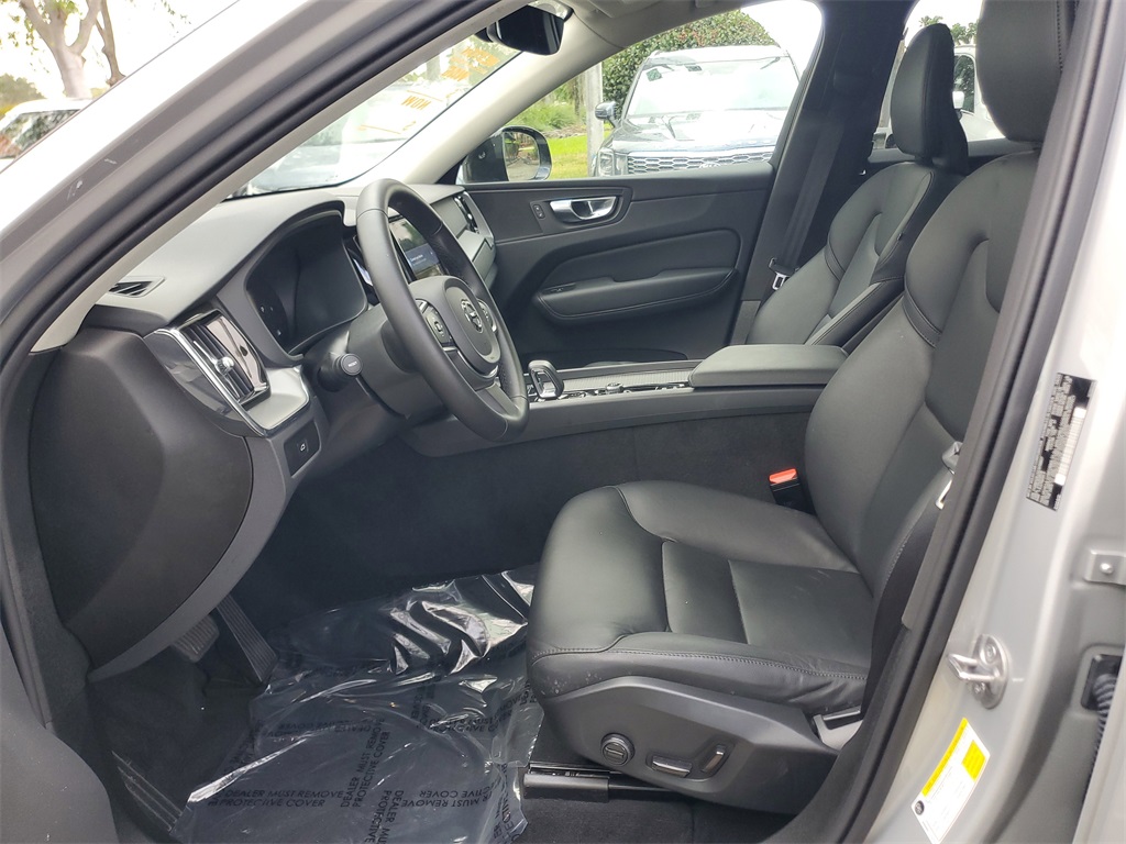 used 2025 Volvo XC60 car, priced at $32,895