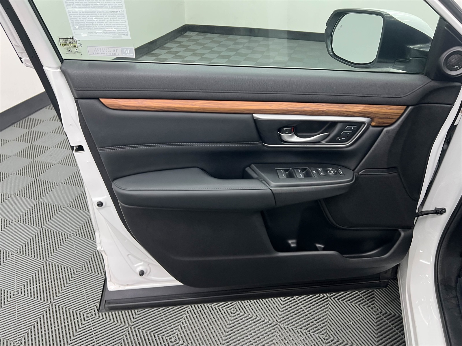 used 2022 Honda CR-V car, priced at $25,588