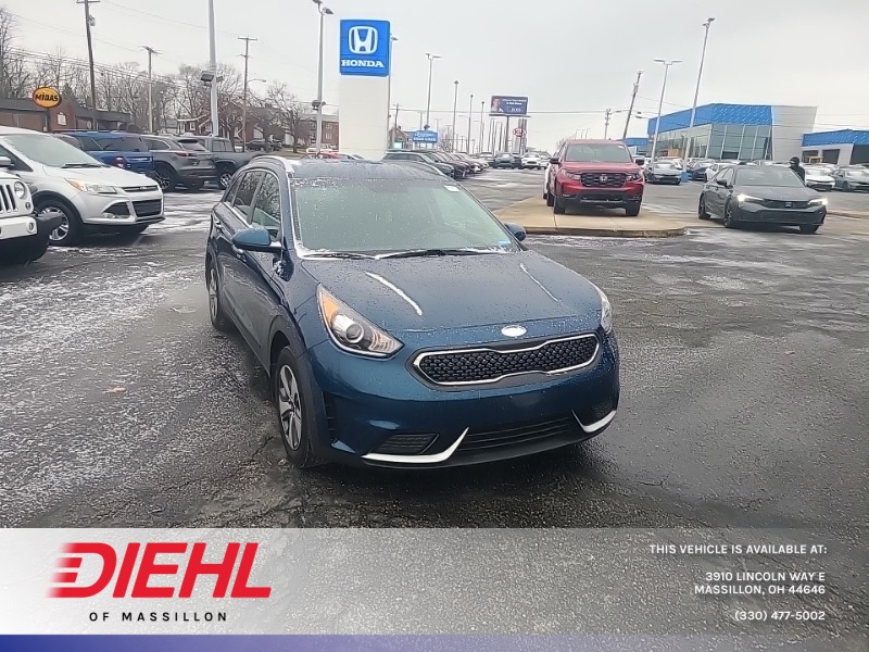 2019 Kia Niro LX's photo