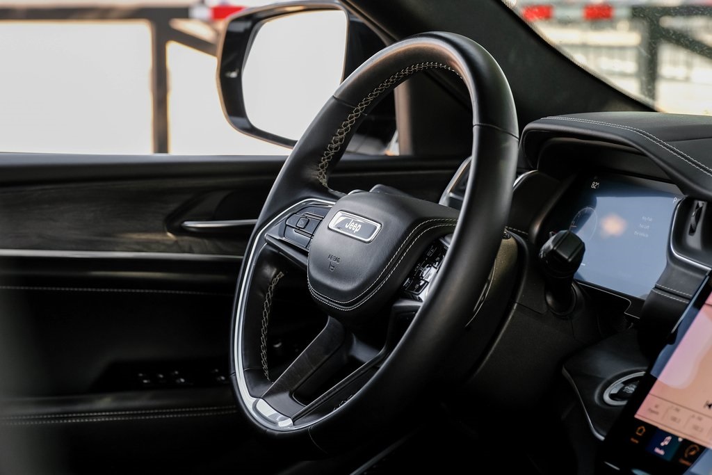 used 2022 Jeep Grand Cherokee L car, priced at $33,656