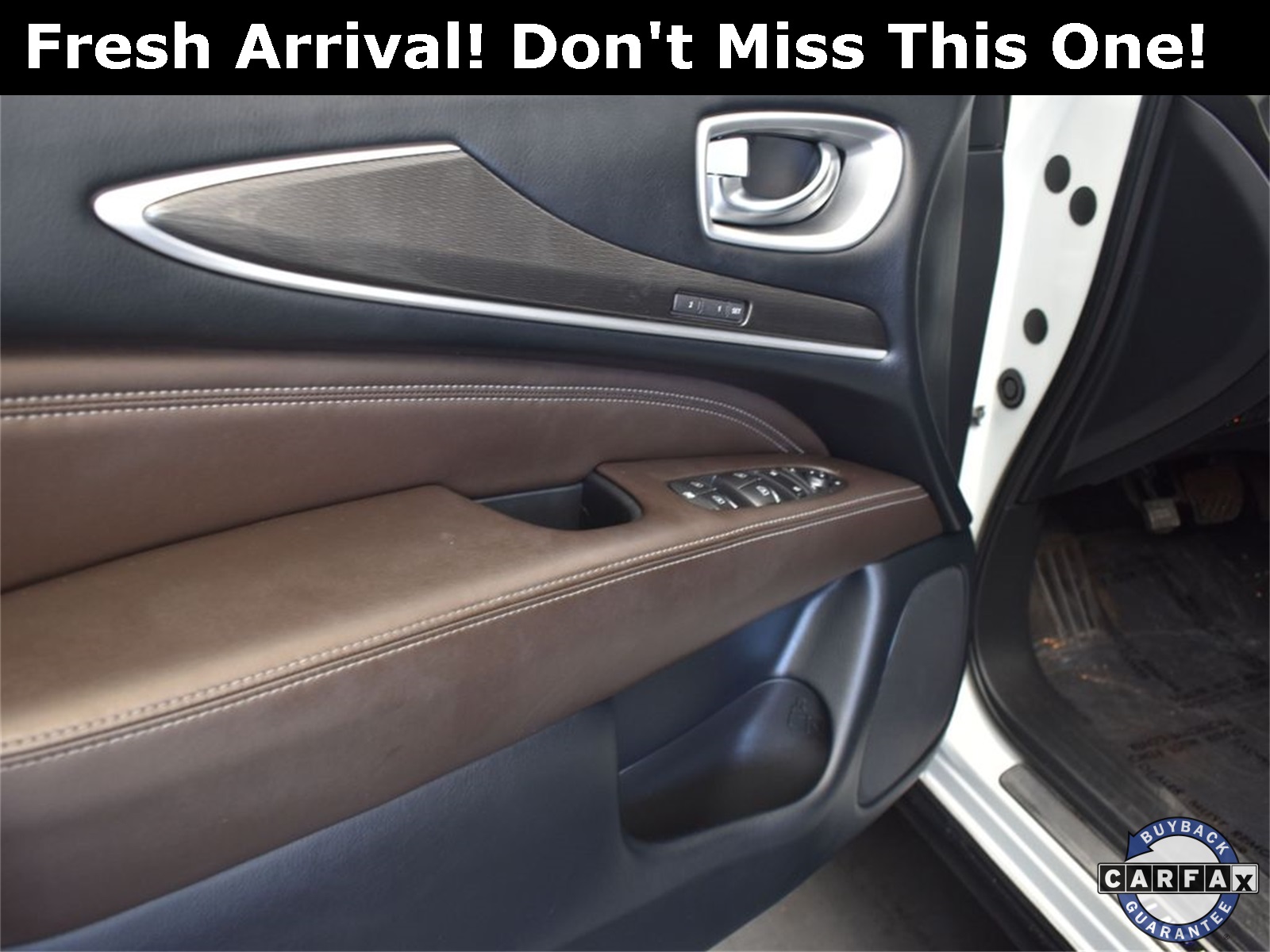 2020 Majestic White INFINITI QX60 LUXE FWD SUV