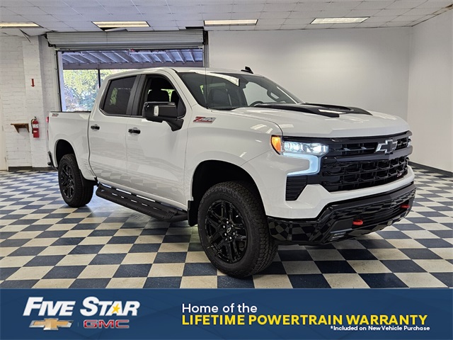 2026 Chevrolet Silverado LT's photo