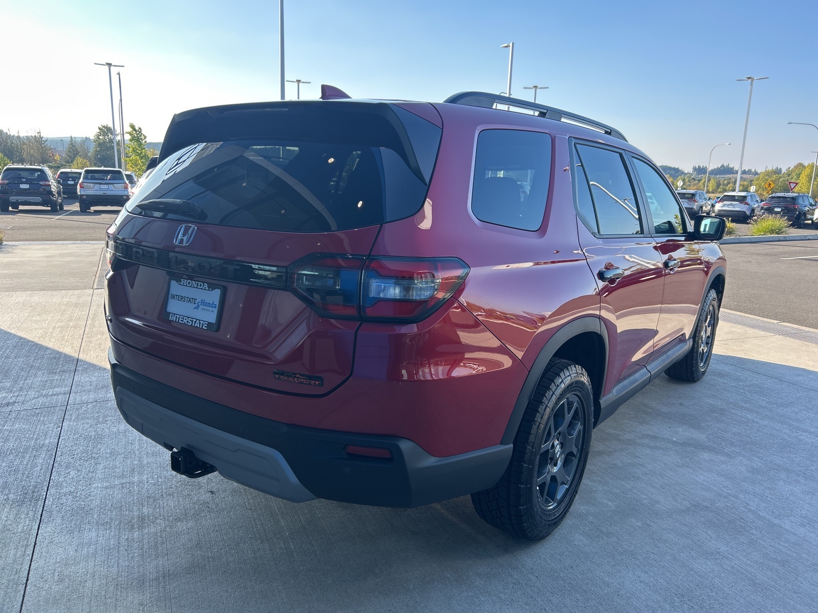 2025 Honda Pilot TrailSport photo 4