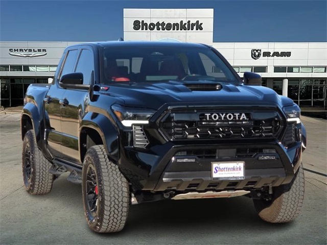 2024 Toyota Tacoma TRD Pro's photo