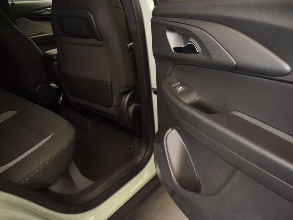 2026 Green Chevrolet Trailblazer LS FWD SUV