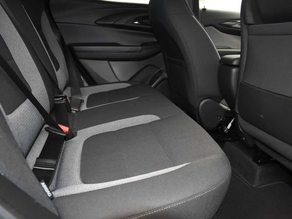 2026 Green Chevrolet Trailblazer LS FWD SUV