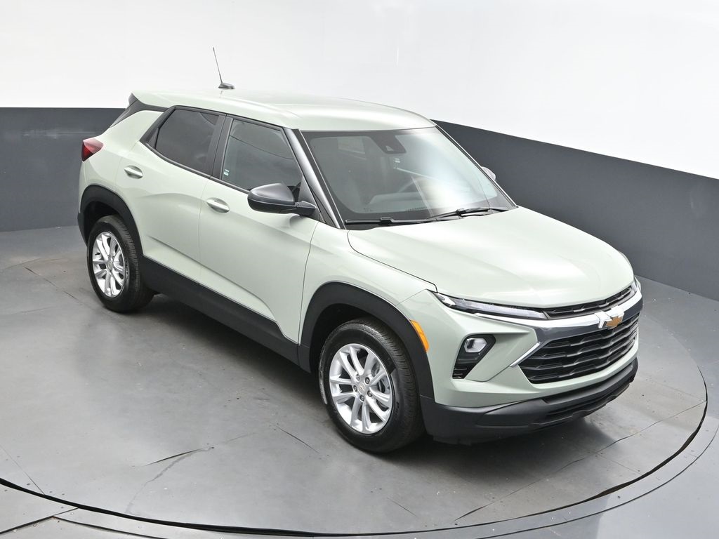 2026 Green Chevrolet Trailblazer LS FWD SUV