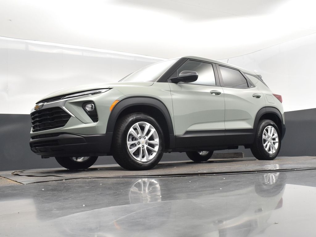 2026 Green Chevrolet Trailblazer LS FWD SUV