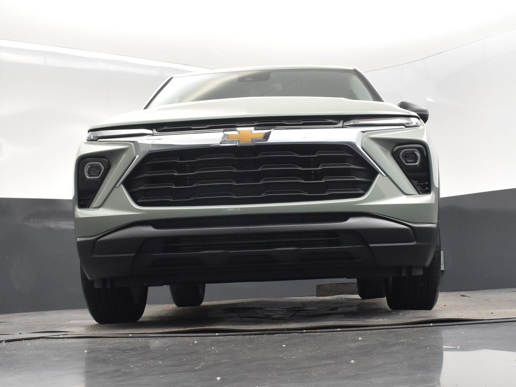 2026 Green Chevrolet Trailblazer LS FWD SUV