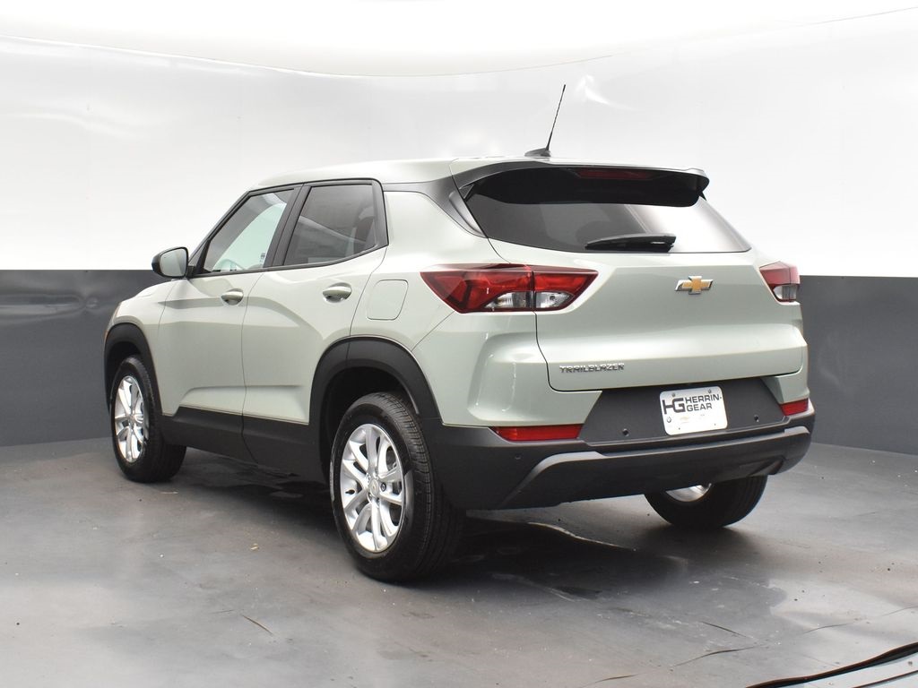 2026 Green Chevrolet Trailblazer LS FWD SUV