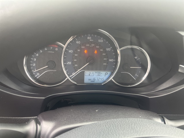 2015 Toyota Corolla LE Plus's photo