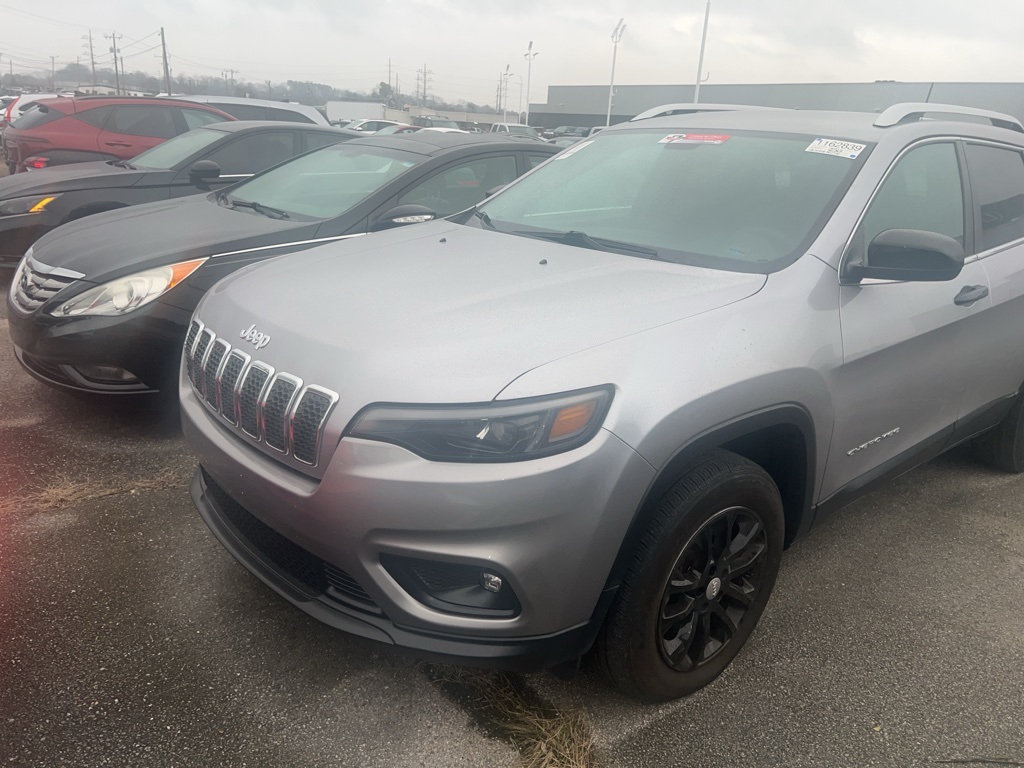 2019 Jeep Cherokee Latitude's photo