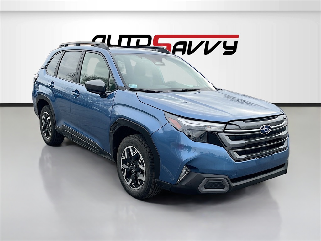 2025 Subaru Forester Premium's photo