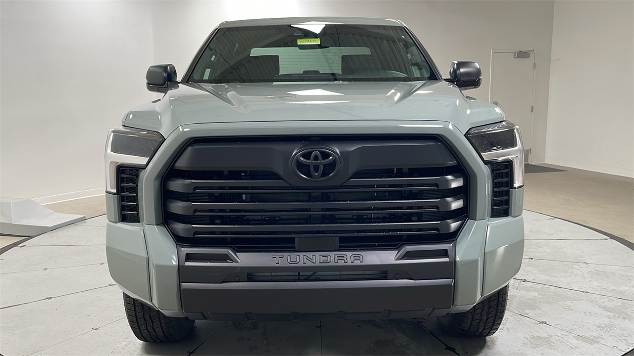 2026 Toyota Tundra SR5 CrewMax photo 2