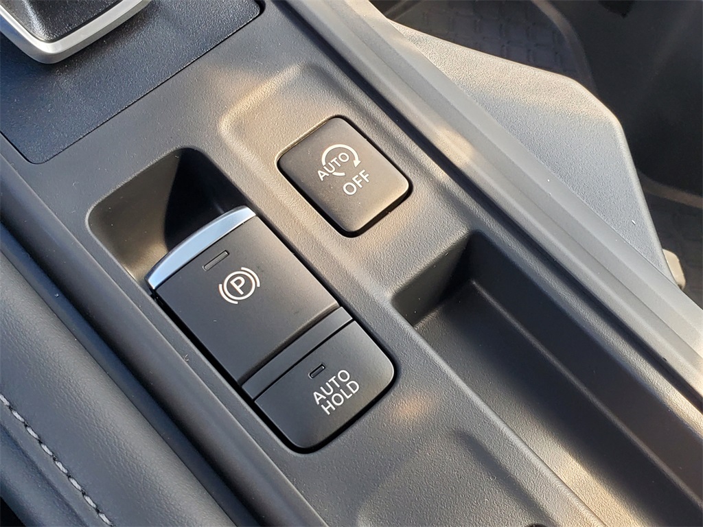 new 2025 Nissan Pathfinder car, priced at $30,477