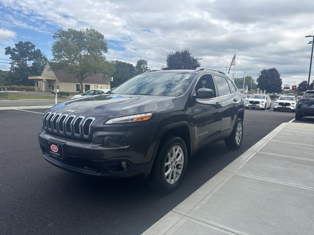 2016 Jeep Cherokee Latitude photo 4