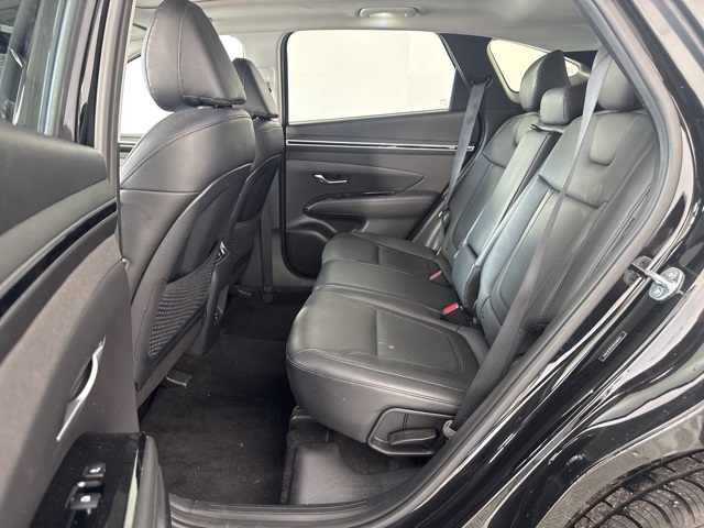 2024 Black Pearl Hyundai Tucson Limited FWD SUV