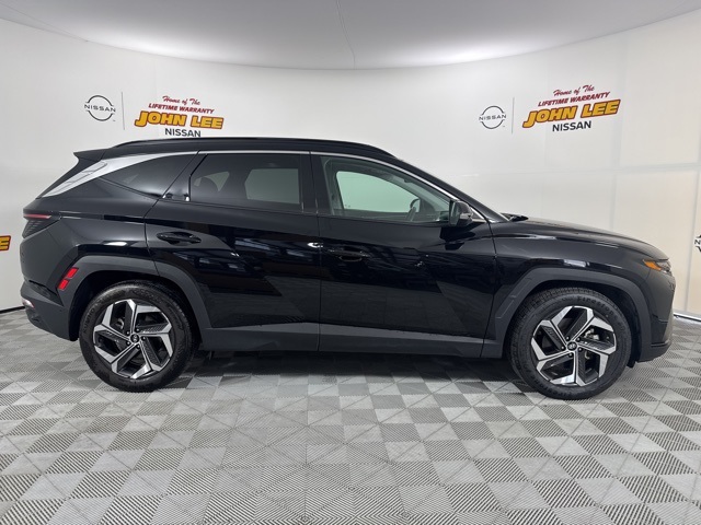 2024 Black Pearl Hyundai Tucson Limited FWD SUV