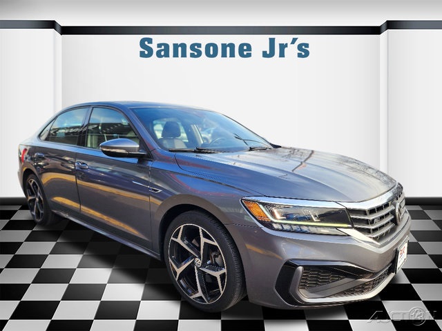 2021 Volkswagen Passat R-Line