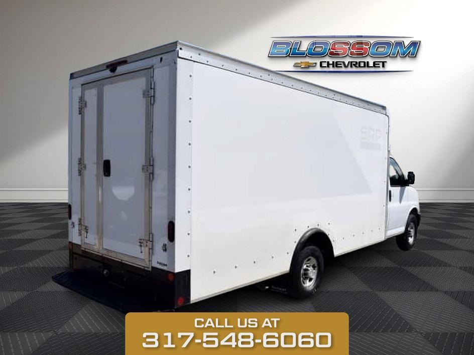 2021 Summit White Chevrolet Express Commercial Cutaway Work Van RWD 2D Chassis