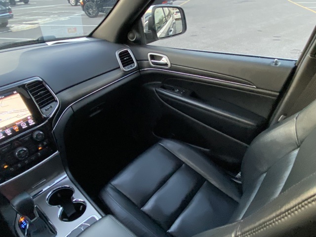 used 2021 Jeep Grand Cherokee car, priced at $21,005