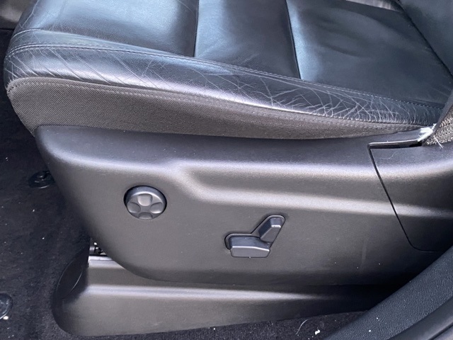 used 2021 Jeep Grand Cherokee car, priced at $21,005