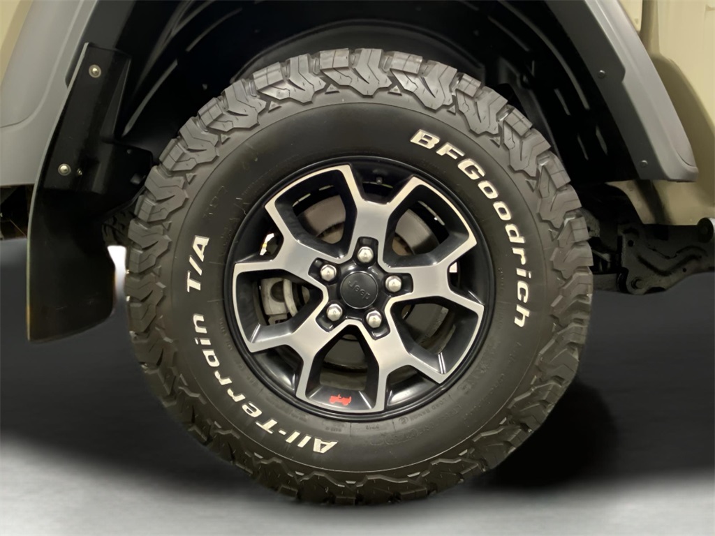 2020 Jeep Gladiator Sport photo 23