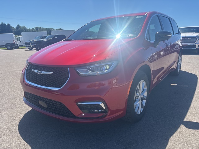 2026 Chrysler Pacifica photo 11