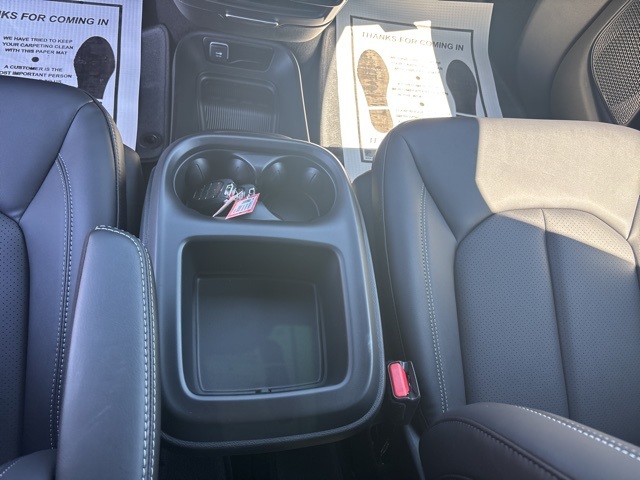 2026 Chrysler Pacifica photo 35