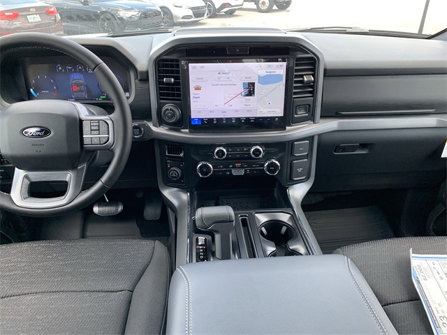 2025 Oxford White Ford F-150 XLT 4X4 Truck