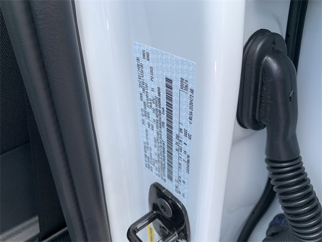 2025 Oxford White Ford F-150 XLT 4X4 Truck