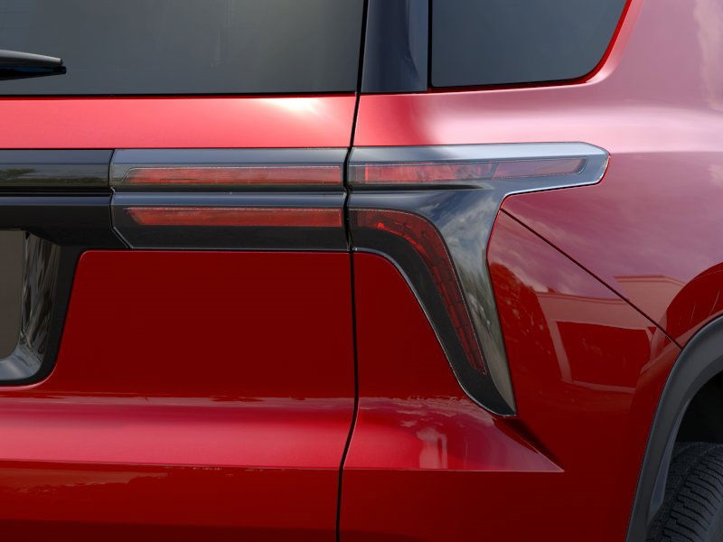 2025 Chevrolet Traverse LT SUV FWD 11
