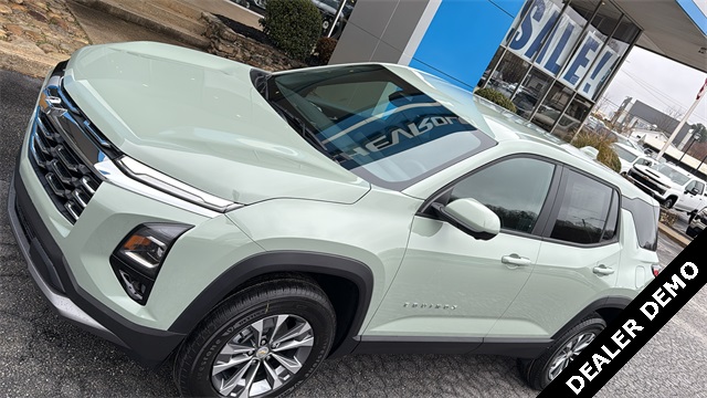 new 2026 Chevrolet Equinox car, priced at $31,765