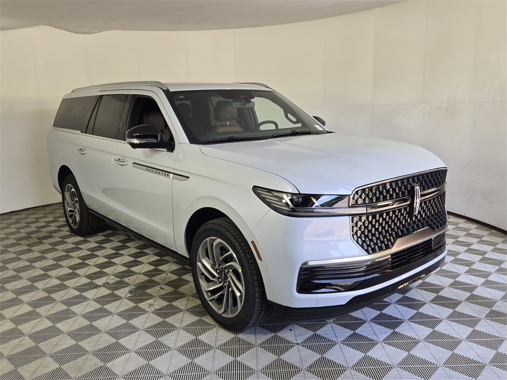 new 2025 Lincoln Navigator L car, priced at $106,773