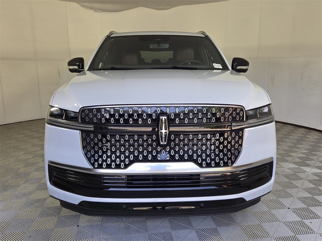new 2025 Lincoln Navigator L car, priced at $106,773
