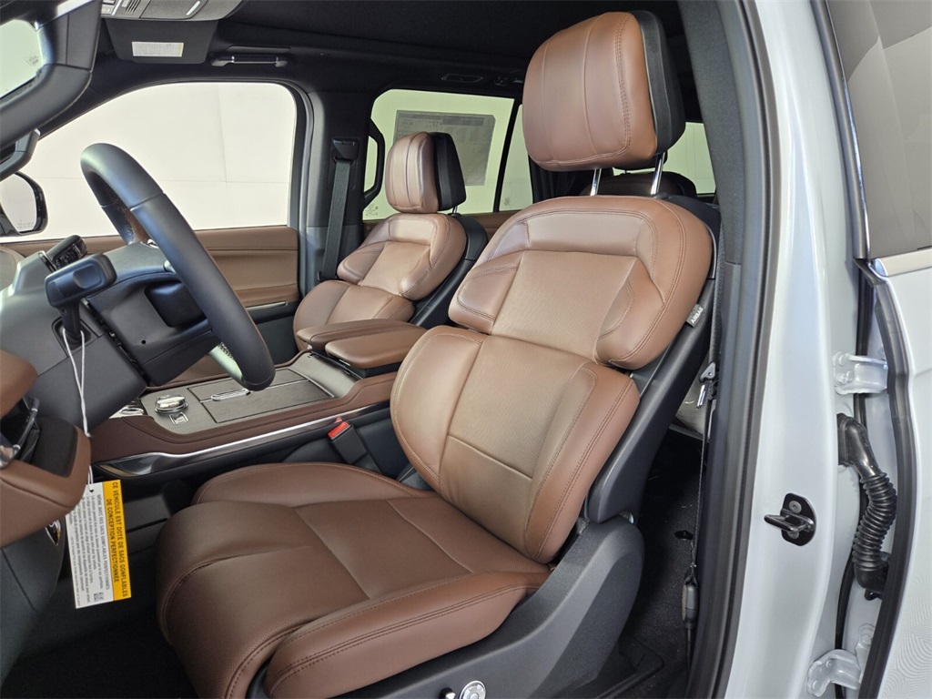 new 2025 Lincoln Navigator L car, priced at $106,773