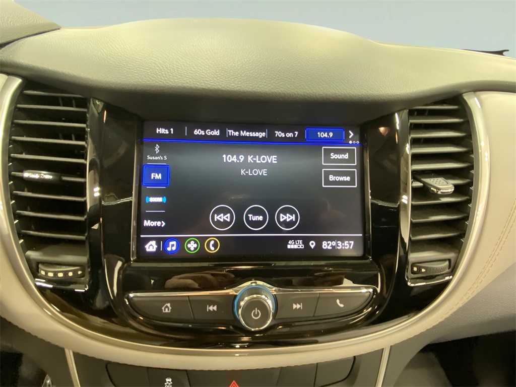 2022 Chevrolet Trax LT photo 5