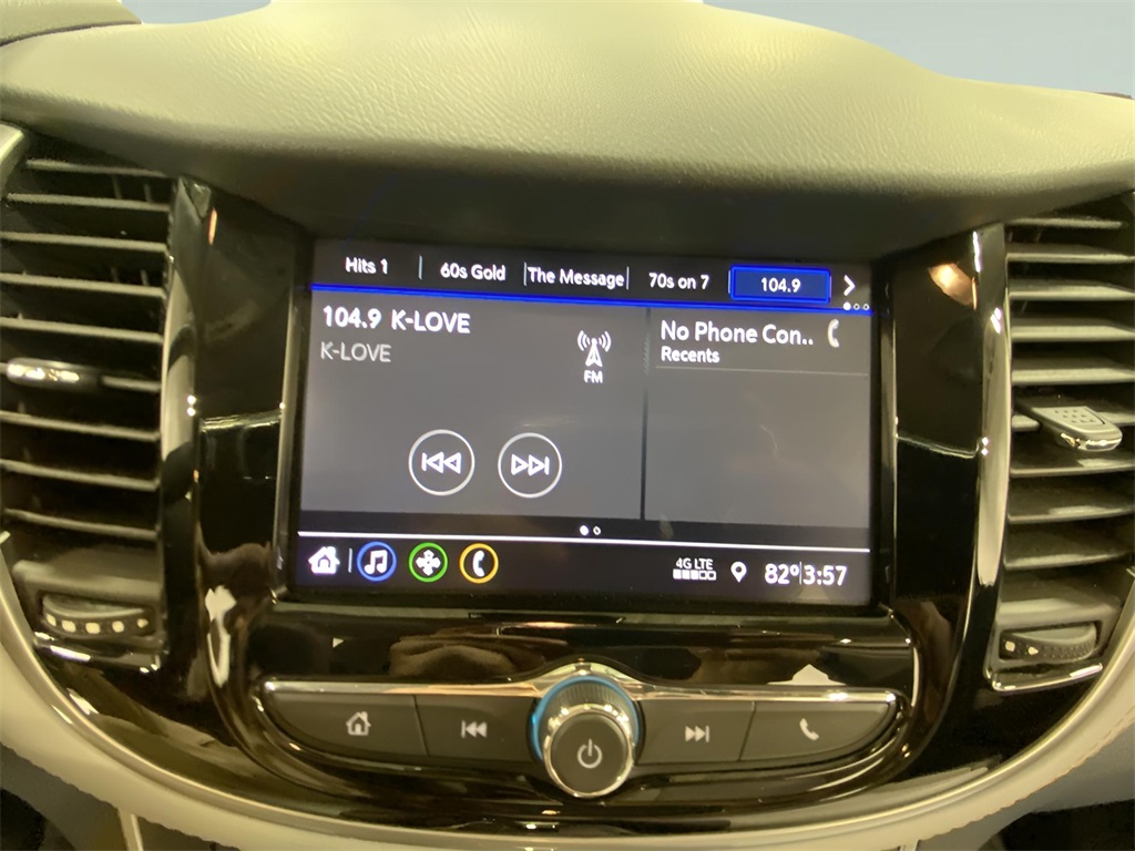 2022 Chevrolet Trax LT photo 6