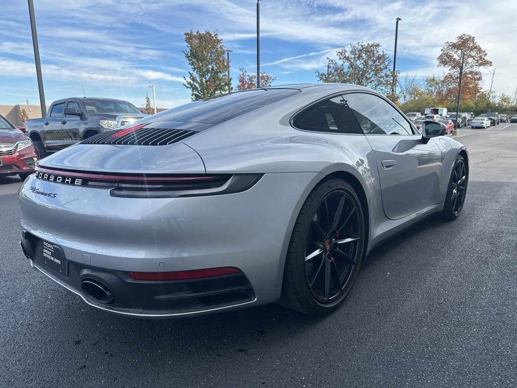2020 Porsche 911 4S photo 2