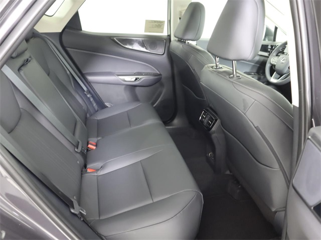 2026 Lexus NX 350 photo 14